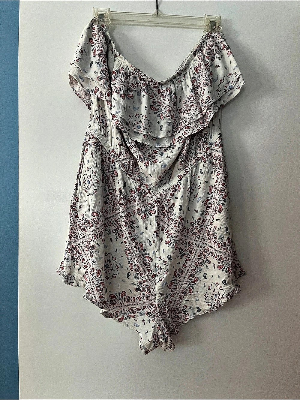 Mud Pie Paisley Ruffle strapless one piece in White & Red Size XL Like New